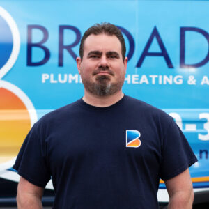 IMG_4223_Square.jpg - Henry Philips - HVAC Service Technician_ IMG_4223_Square.jpg - Henry Philips - HVAC Service Technician_